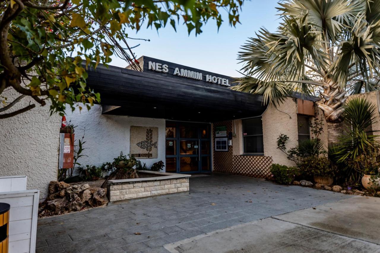 Nes Ammim Hotel 外观 照片
